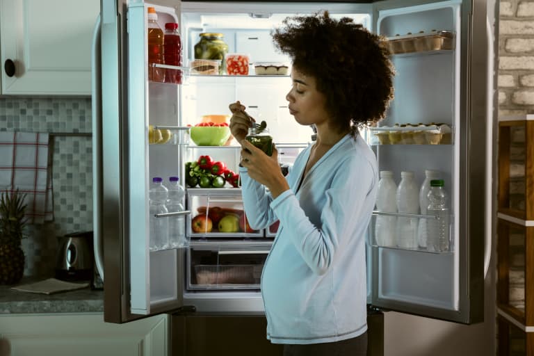F0459PregnancyHealth  WellnessLiftShift